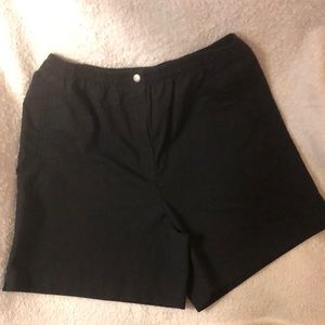 Karen Scott Sport Black Shorts 14